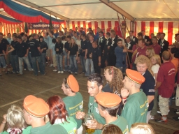 som06